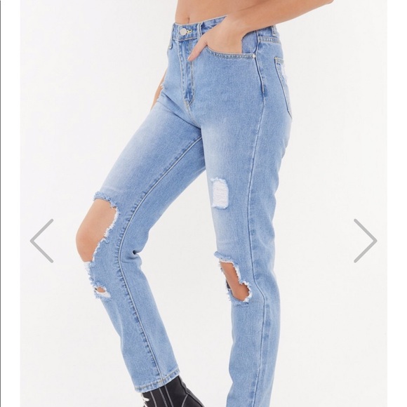 🆕 NASTY GAL High Waisted Ripped Jeans - Picture 3 of 6
